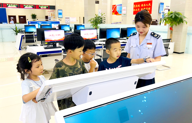 駐馬店市城鄉(xiāng)一體化示范區(qū)稅務(wù)局開展暑期稅收體驗(yàn)課活動(dòng)